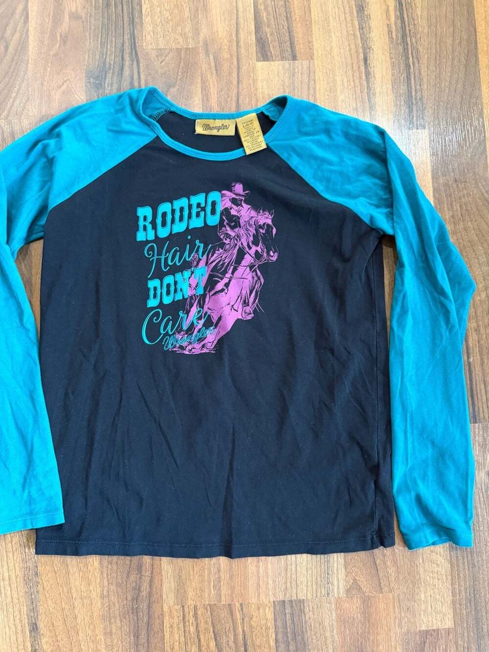 Girls Wrangler Rodeo Hair Don't Care Long Sleeve Raglan Shirt Size L
